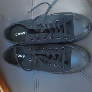 Womens converse 8.5